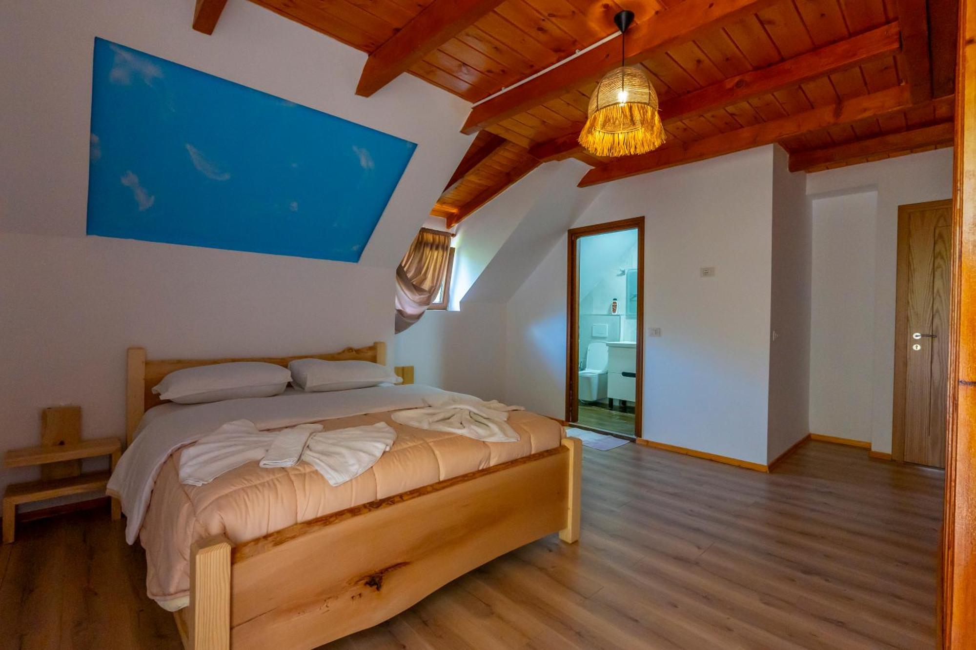 Gegest Hotel Theth Kültér fotó