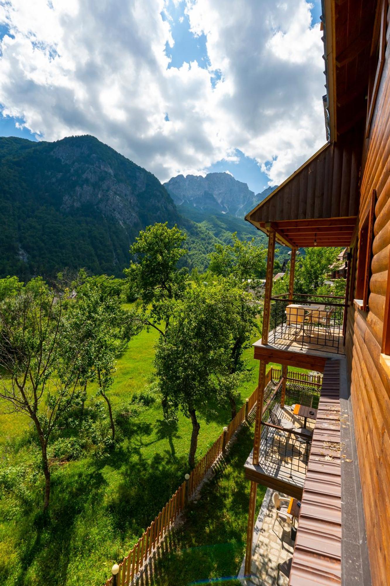 Gegest Hotel Theth Kültér fotó