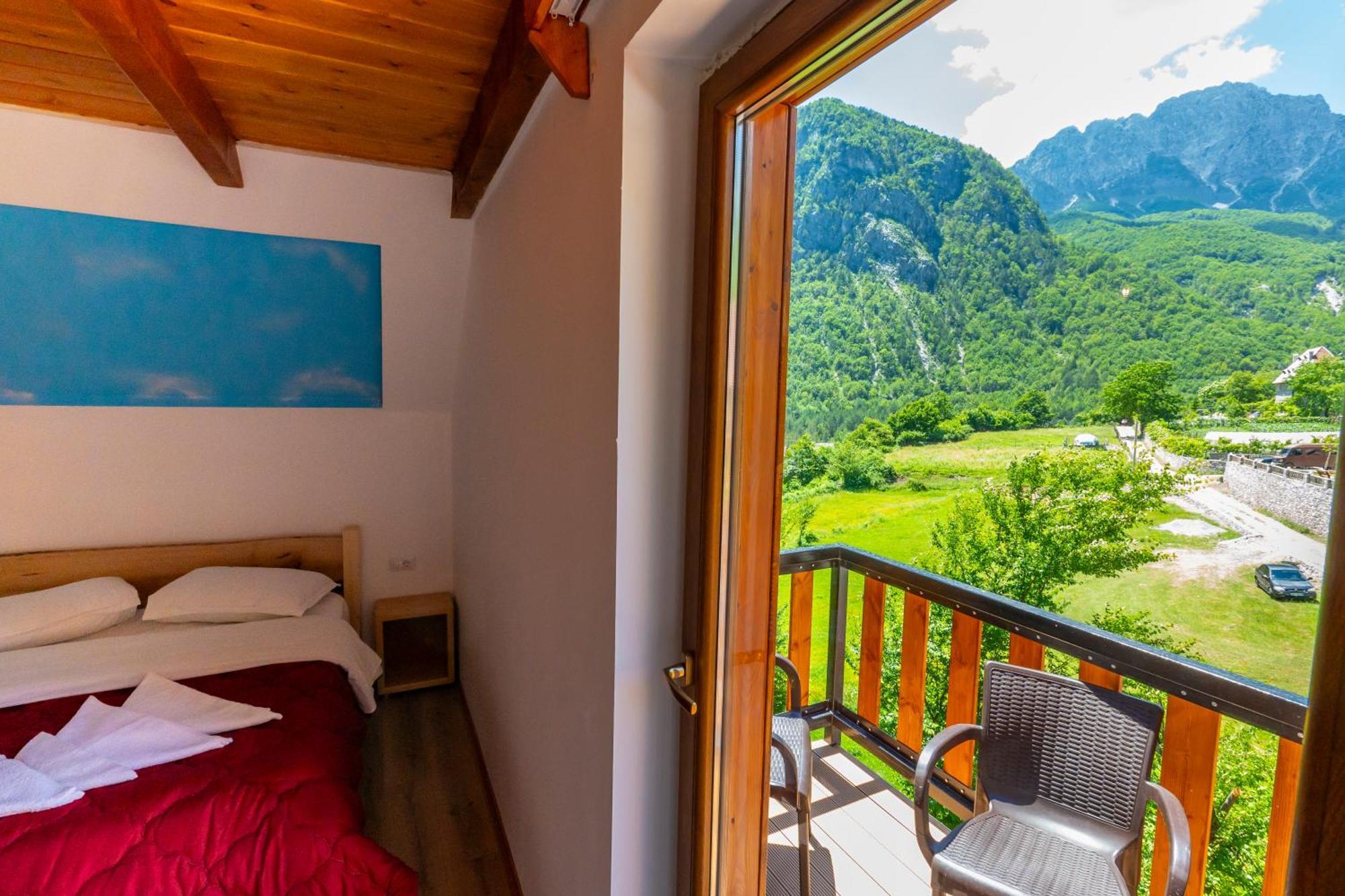 Gegest Hotel Theth Kültér fotó