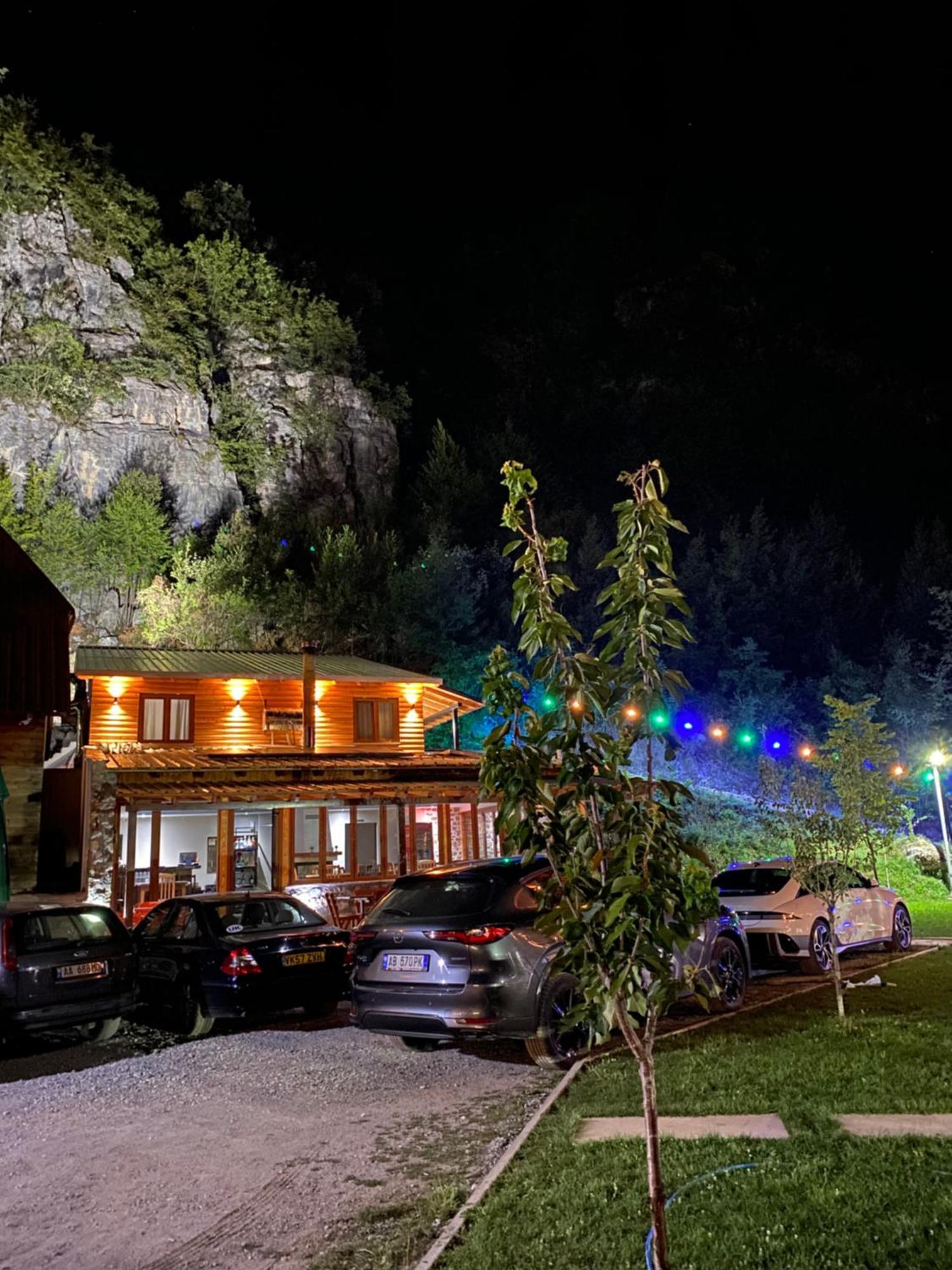 Gegest Hotel Theth Kültér fotó